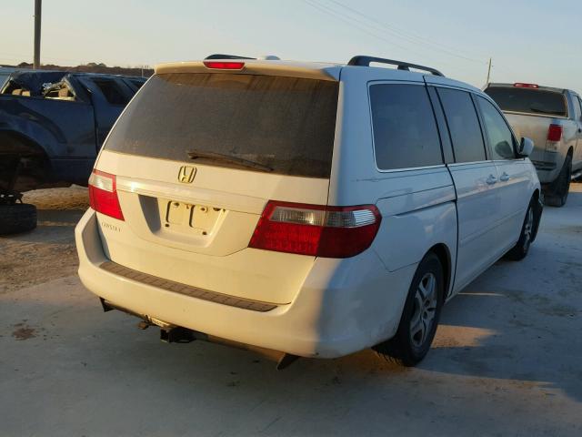 5FNRL38706B090021 - 2006 HONDA ODYSSEY EX WHITE photo 4