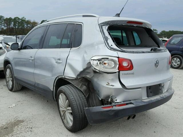 WVGAV7AX7BW544162 - 2011 VOLKSWAGEN TIGUAN S GRAY photo 3