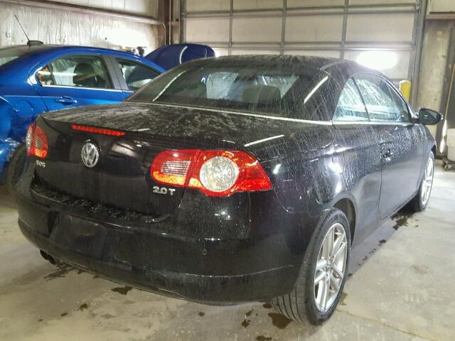 WVWFA71F59V021574 - 2009 VOLKSWAGEN EOS LUX 黑色 照片 4