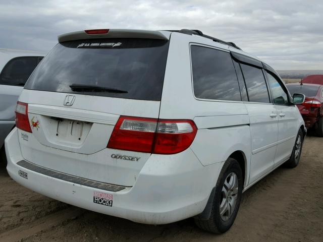 5FNRL38755B108477 - 2005 HONDA ODYSSEY EX WHITE photo 4