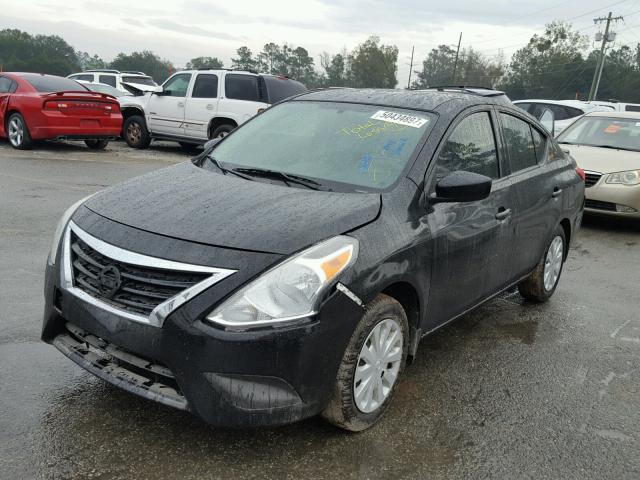 3N1CN7AP6GL917320 - 2016 NISSAN VERSA S BLACK photo 2