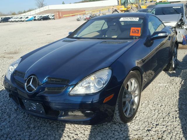 WDBWK56F46F113032 - 2006 MERCEDES-BENZ SLK 350 BLUE photo 2