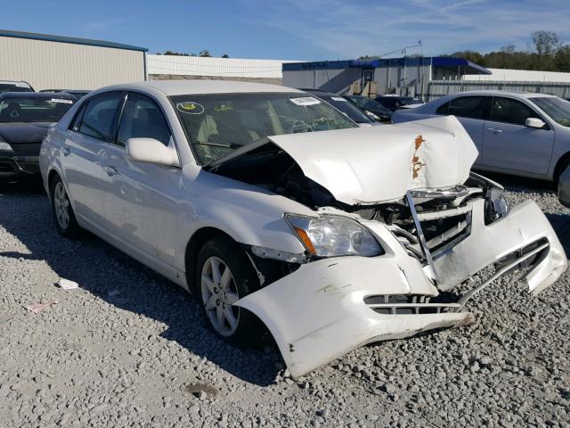 4T1BK36B57U250765 - 2007 TOYOTA AVALON XL WHITE photo 1