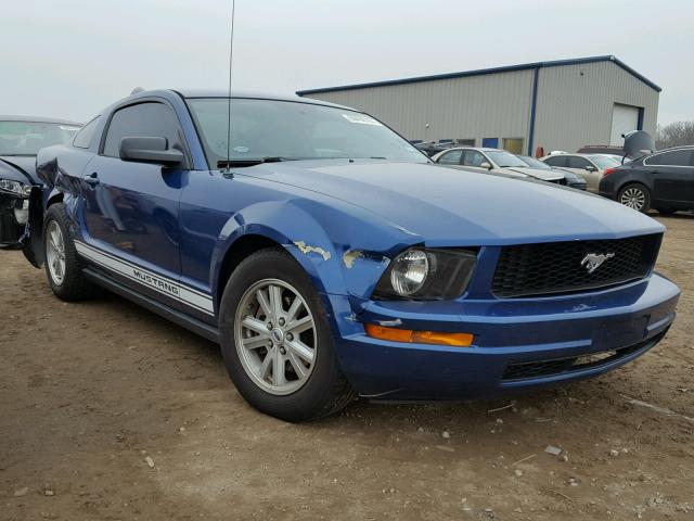 1ZVFT80N665218254 - 2006 FORD MUSTANG BLUE photo 1