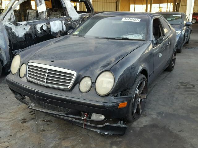 WDBLJ65G51F188739 - 2001 MERCEDES-BENZ CLK 320 BLACK photo 2