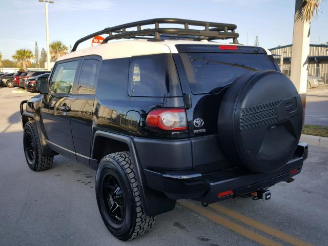 JTEBU4BFXEK201546 - 2014 TOYOTA FJ CRUISER BLACK photo 3