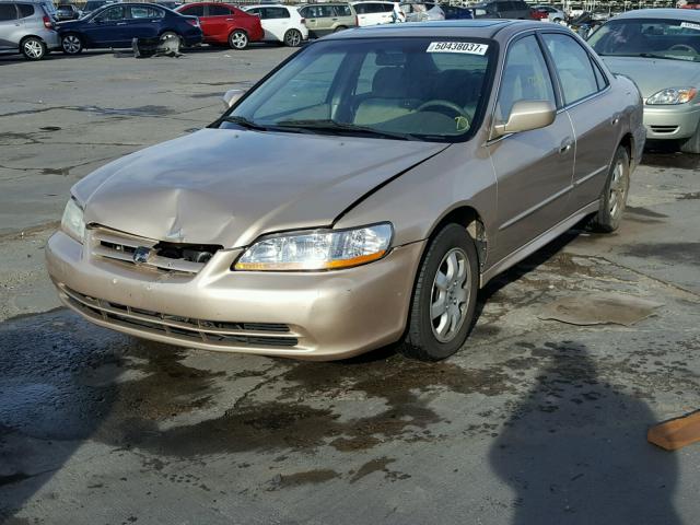 1HGCG56632A151706 - 2002 HONDA ACCORD EX GOLD photo 2