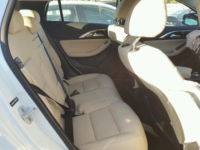 SJKCH5CP1HA038352 - 2017 INFINITI QX30 BASE WHITE photo 6