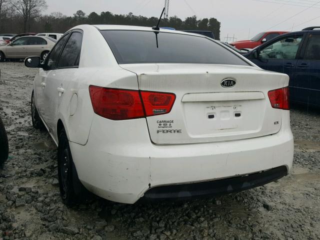 KNAFU4A21C5495738 - 2012 KIA FORTE EX WHITE photo 3