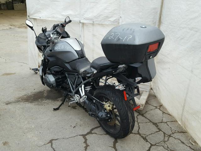 WB10A1500GZ378866 - 2016 BMW R1200 RS GRAY photo 3