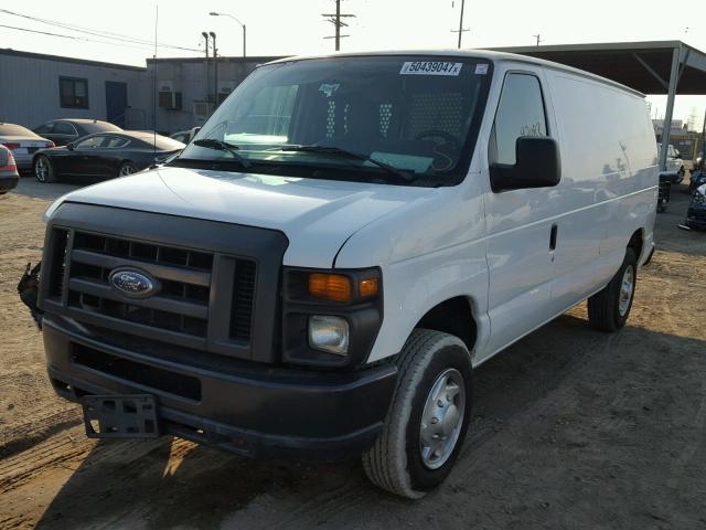 1FTNE1EW1ADA34534 - 2010 FORD ECONOLINE WHITE photo 2