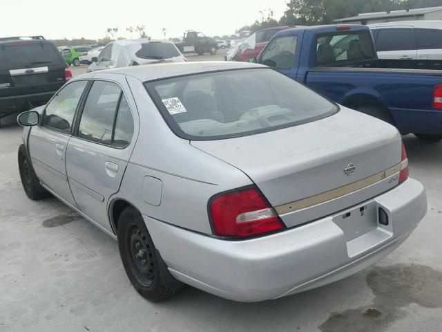 1N4DL01D7YC232864 - 2000 NISSAN ALTIMA XE SILVER photo 3