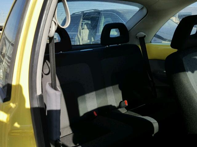 3VWBA21C6YM418191 - 2000 VOLKSWAGEN NEW BEETLE 黄色 照片 6
