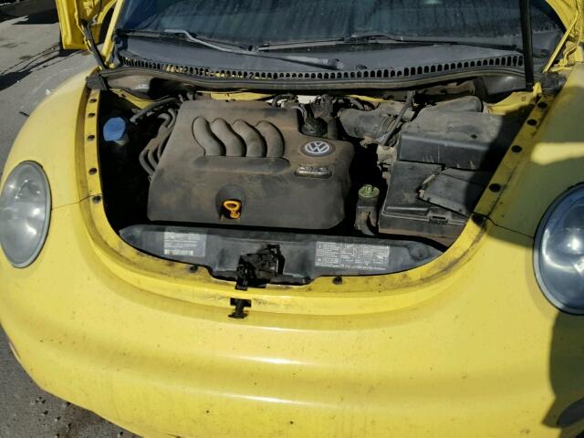 3VWBA21C6YM418191 - 2000 VOLKSWAGEN NEW BEETLE 黄色 照片 7