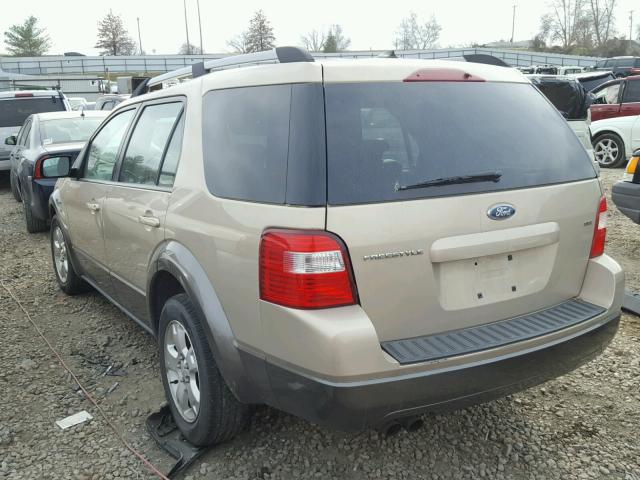 1FMZK02147GA03195 - 2007 FORD FREESTYLE GOLD photo 3