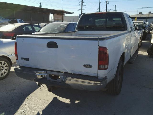 1FTRX17L1YNA03318 - 2000 FORD F150 WHITE photo 4