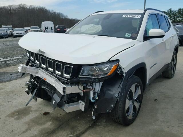 3C4NJDBB8JT104166 - 2018 JEEP COMPASS LA WHITE photo 2