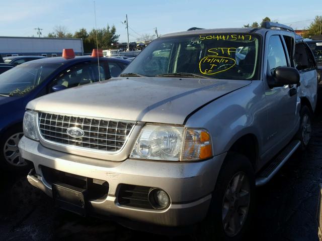 1FMZU73E15UA55757 - 2005 FORD EXPLORER X SILVER photo 2