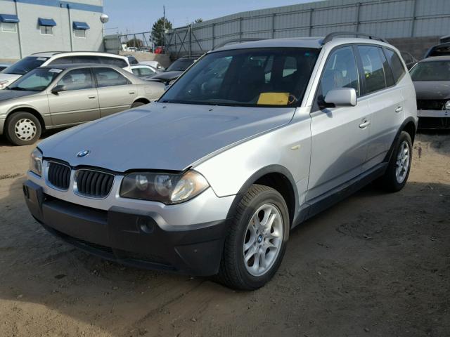 WBXPA73494WC38585 - 2004 BMW X3 2.5I SILVER photo 2