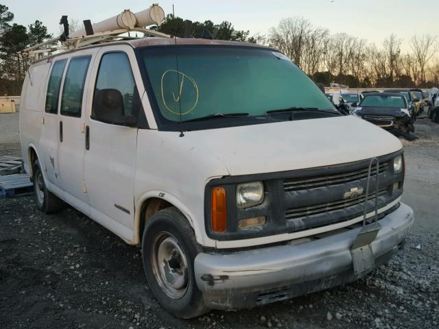 1GCFG25W111153688 - 2001 CHEVROLET EXPRESS G2 WHITE photo 1