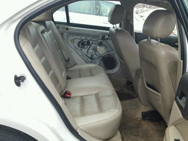 3FAHP07118R257439 - 2008 FORD FUSION SE WHITE photo 6