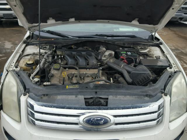 3FAHP07118R257439 - 2008 FORD FUSION SE WHITE photo 7