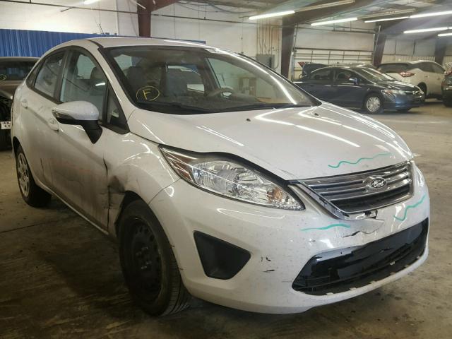 3FADP4BJ8DM204984 - 2013 FORD FIESTA SE WHITE photo 1