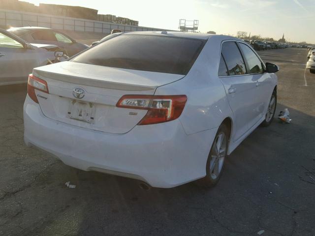 4T1BF1FK2EU809887 - 2014 TOYOTA CAMRY L WHITE photo 4