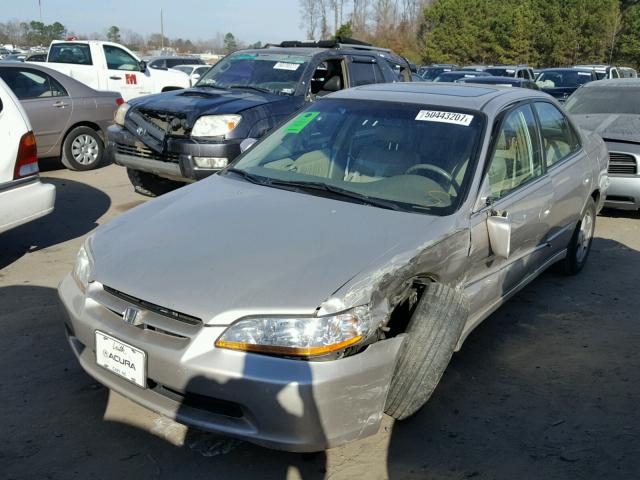 1HGCG1657WA030442 - 1998 HONDA ACCORD EX TAN photo 2