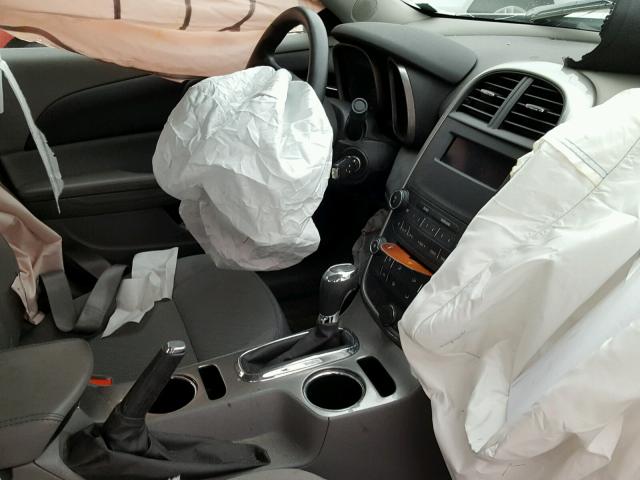 1G11B5SL8FF315310 - 2015 CHEVROLET MALIBU LS WHITE photo 9