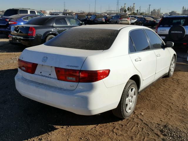 1HGCM56465A115973 - 2005 HONDA ACCORD LX WHITE photo 4