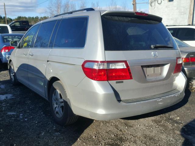 5FNRL38475B116098 - 2005 HONDA ODYSSEY EX SILVER photo 3