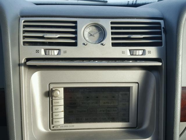 5LMFU28596LJ07039 - 2006 LINCOLN NAVIGATOR Ақ фото 9