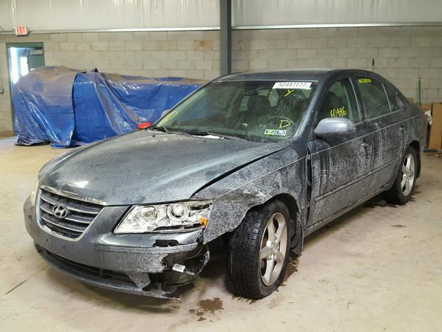 5NPEU46C19H510618 - 2009 HYUNDAI SONATA SE GRAY photo 2