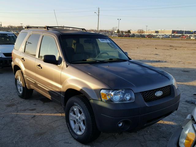 1FMCU93106KB67705 - 2006 FORD ESCAPE XLT GRAY photo 1