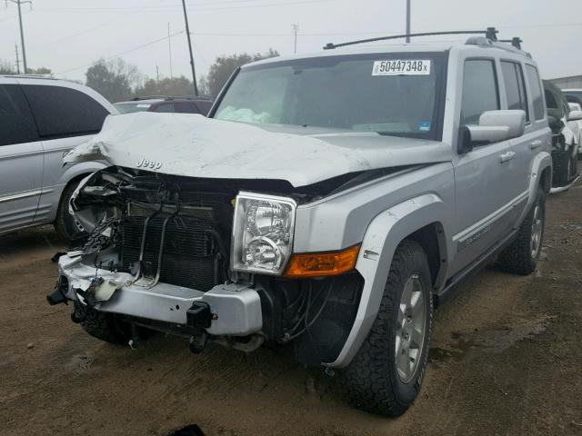 1J8HG68257C683743 - 2007 JEEP COMMANDER SILVER photo 2