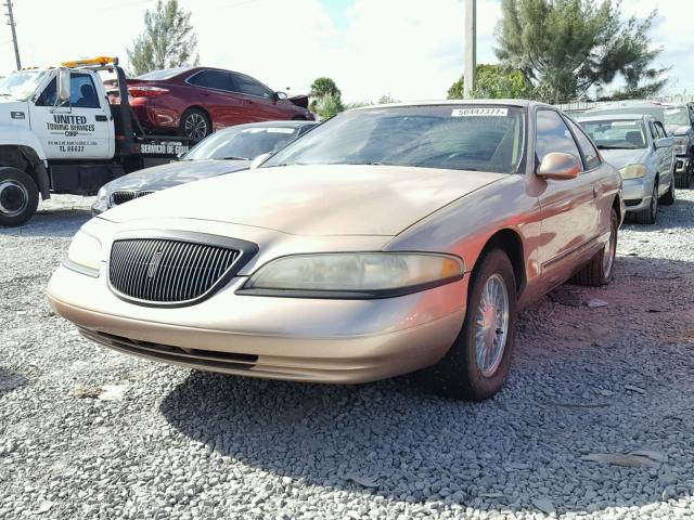 1LNLM91V2VY699166 - 1997 LINCOLN MARK VIII BEIGE photo 2