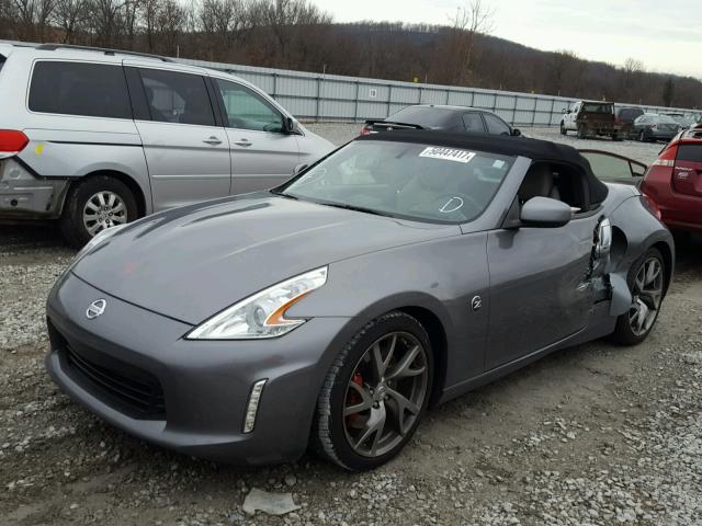 JN1AZ4FH0EM620252 - 2014 NISSAN 370Z BASE SILVER photo 2