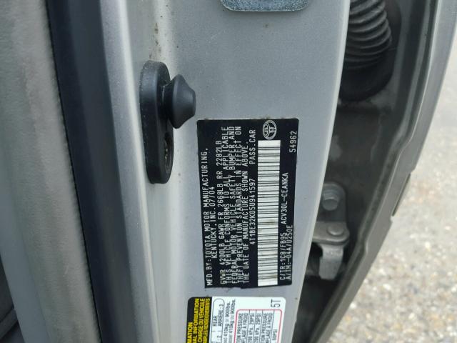 4T1BE32K05U941597 - 2005 TOYOTA CAMRY LE ვერცხლისფერი ფოტო 10