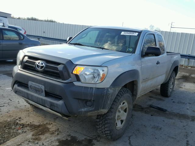 5TFUU4ENXCX035755 - 2012 TOYOTA TACOMA SILVER photo 2