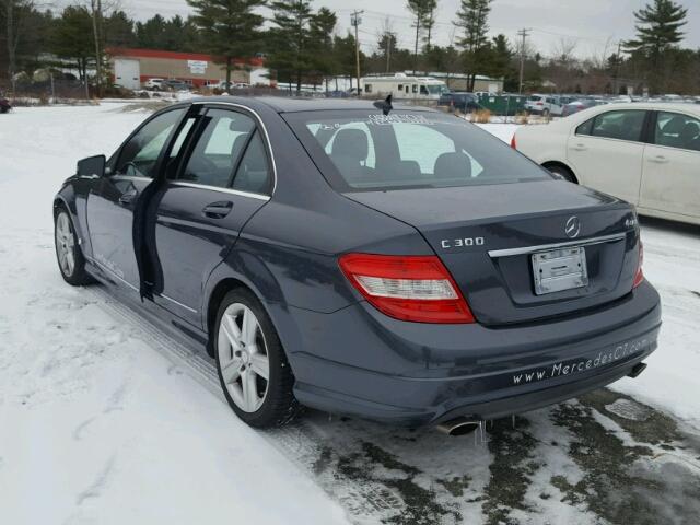 WDDGF8BB5AR117859 - 2010 MERCEDES-BENZ C 300 4MAT GRAY photo 3