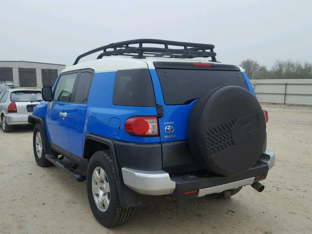 JTEZU11F270012029 - 2007 TOYOTA FJ CRUISER BLUE photo 3