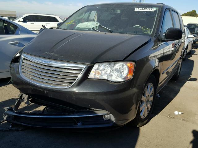 2C4RC1BG3FR696429 - 2015 CHRYSLER TOWN & COU BLACK photo 2