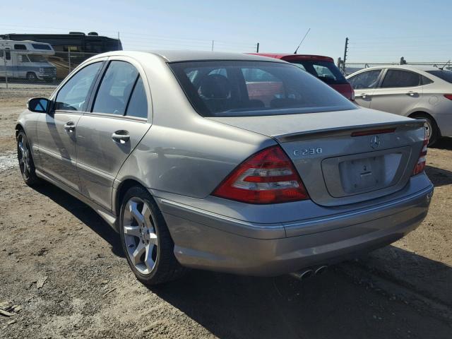 WDBRF52H87A946677 - 2007 MERCEDES-BENZ C 230 SILVER photo 3