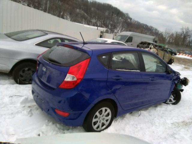 KMHCT5AE3CU015161 - 2012 HYUNDAI ACCENT GLS BLUE photo 4