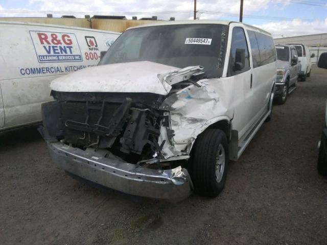 1GAZG1FG8B1164700 - 2011 CHEVROLET EXPRESS G3 WHITE photo 2