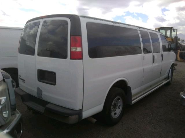 1GAZG1FG8B1164700 - 2011 CHEVROLET EXPRESS G3 WHITE photo 4