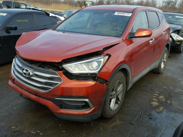 5XYZTDLB5HG403707 - 2017 HYUNDAI SANTA FE S ORANGE photo 2