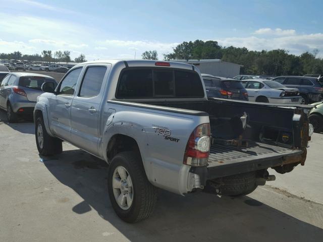 5TFJU4GN5DX029640 - 2013 TOYOTA TACOMA DOU SILVER photo 3