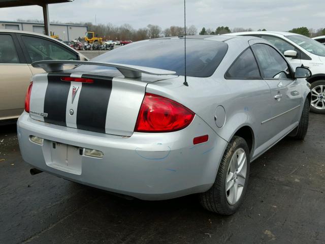 1G2AL18F887224196 - 2008 PONTIAC G5 GRAY photo 4